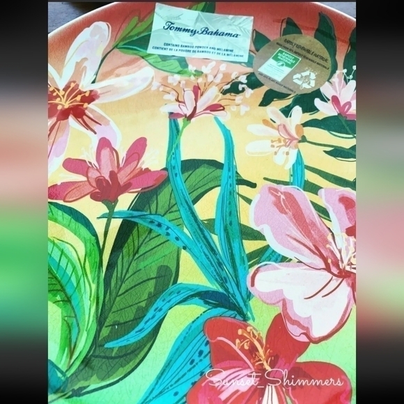 𝅺4PC Set Tommy Bahama Tropical Hibiscus Flowers Eco Melamine Dinner Plates New - Picture 4 of 6